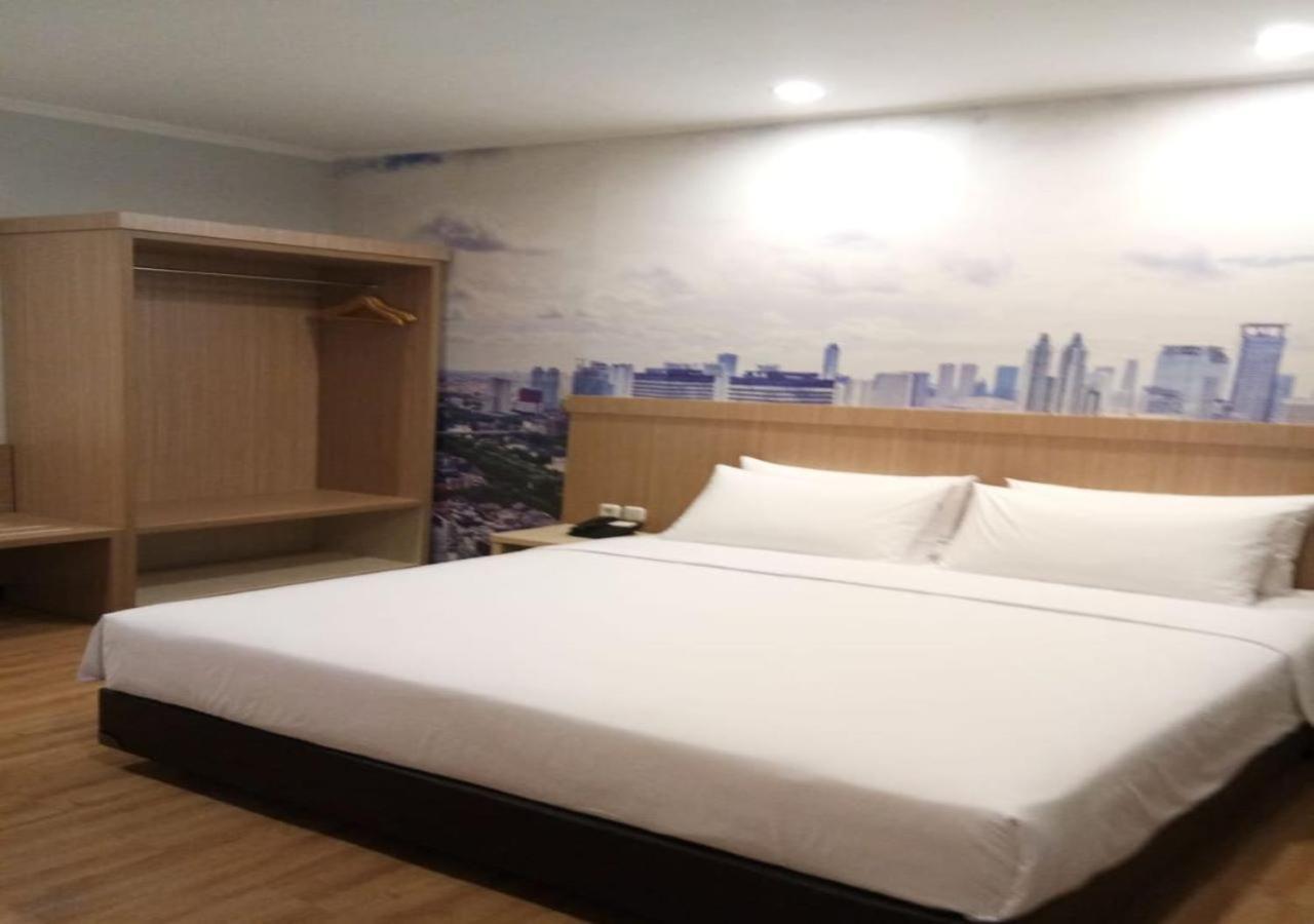 Giia Sanno Hotel Pluit Jakarta Exterior photo